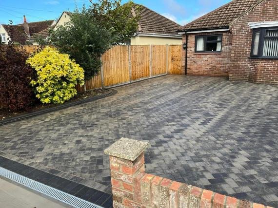 Garden Walling in Bishops Stortford​